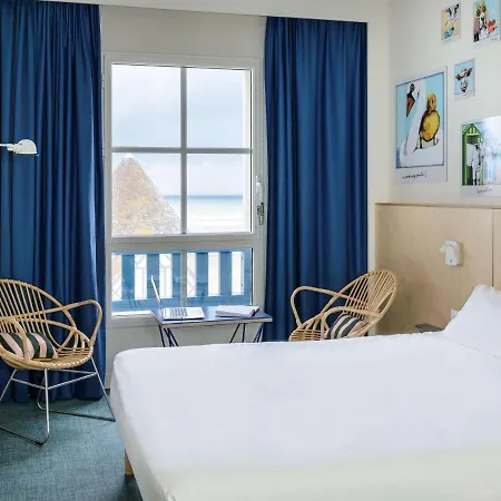 Ibis Styles Deauville Villers Plage Exterior photo